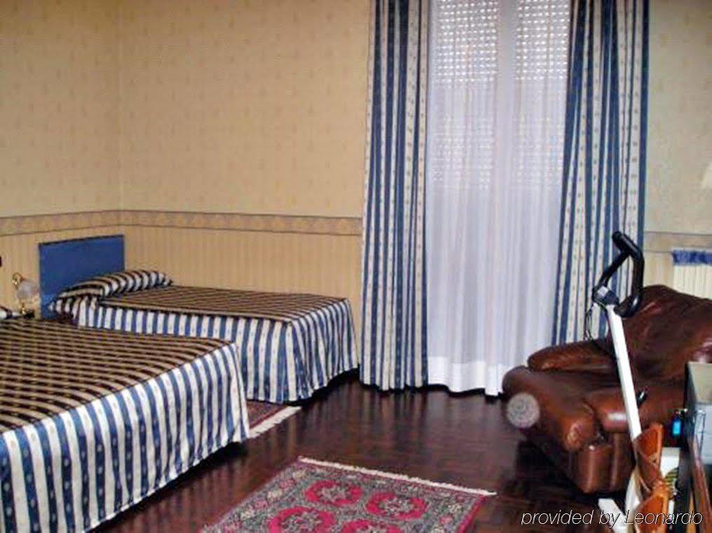 Albergo Ristorante Leon D'Oro Noventa di Piave Exterior foto