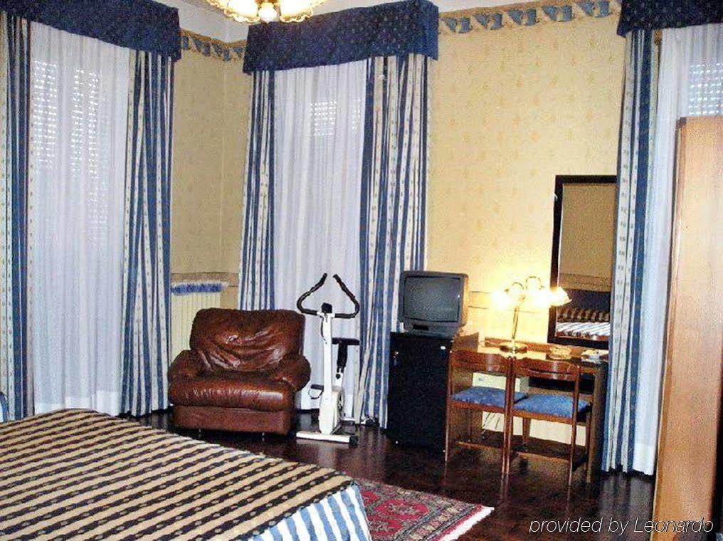 Albergo Ristorante Leon D'Oro Noventa di Piave Exterior foto