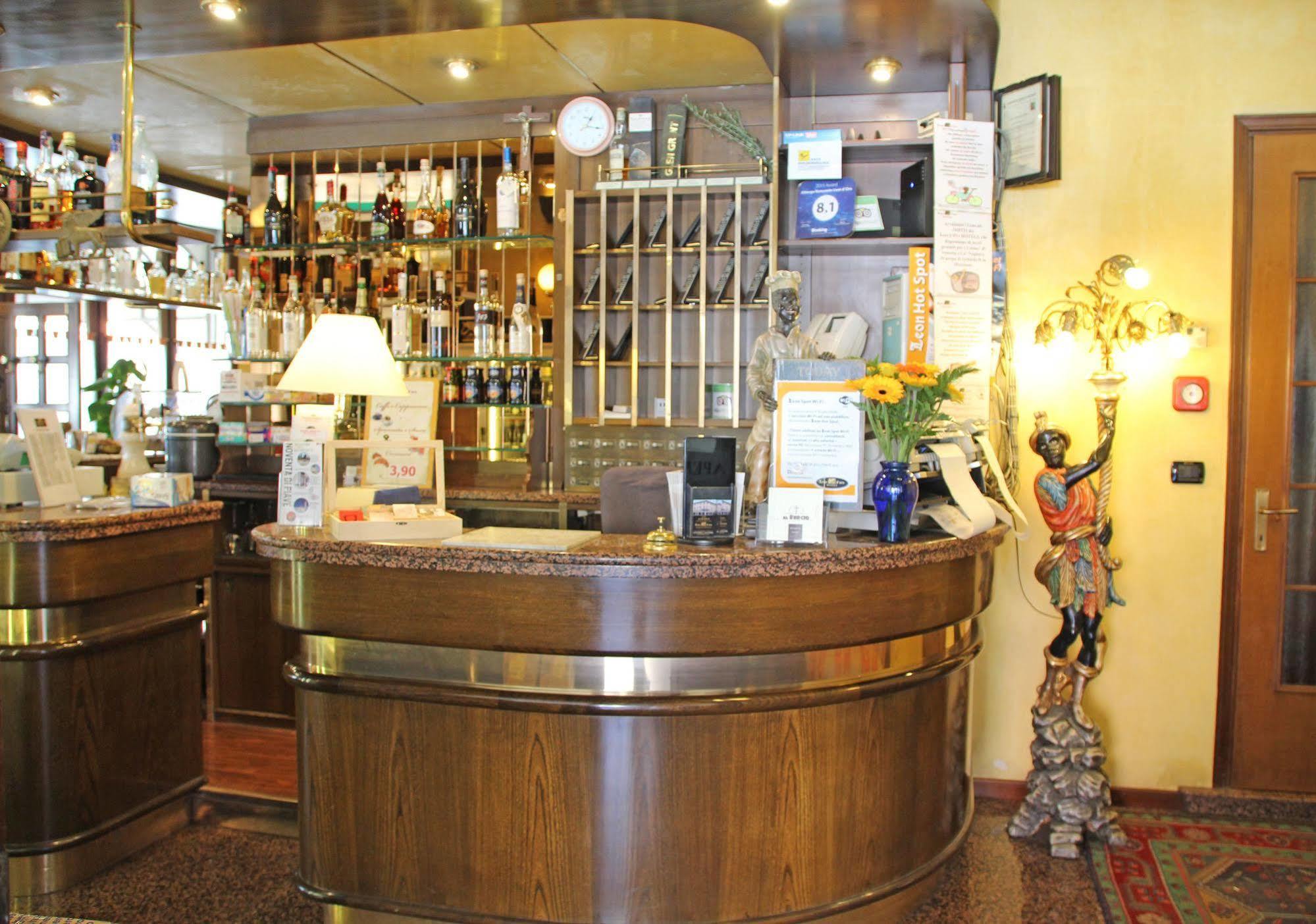 Albergo Ristorante Leon D'Oro Noventa di Piave Exterior foto