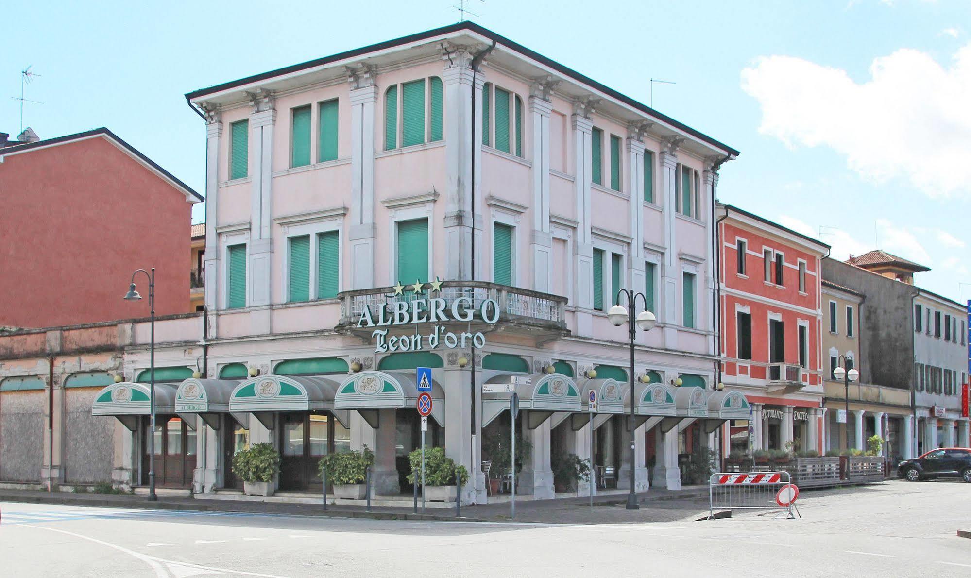 Albergo Ristorante Leon D'Oro Noventa di Piave Exterior foto